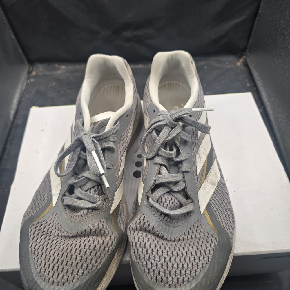 Adidas White‎ and Gold Sneakers